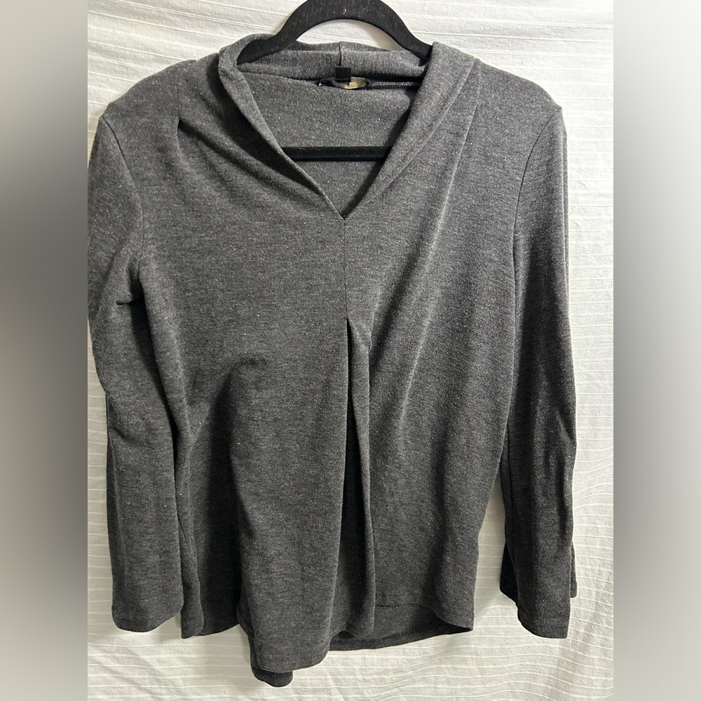 Suzanne Betro Gray Blouse Top Women’s Crochet Flared Long Sleeve Size M